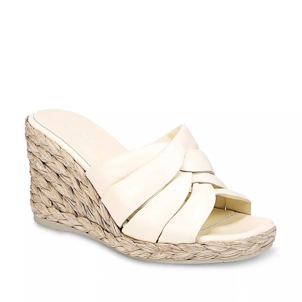 NWOT Vince Gilian Square Toe Woven Strap Espadrille Wedge Heel Sandals Size 9